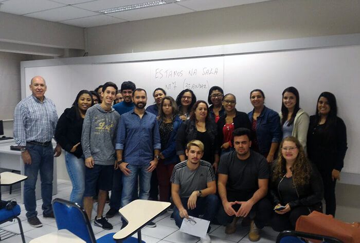 Palestra "Por dentro de uma agência de  publicidade"